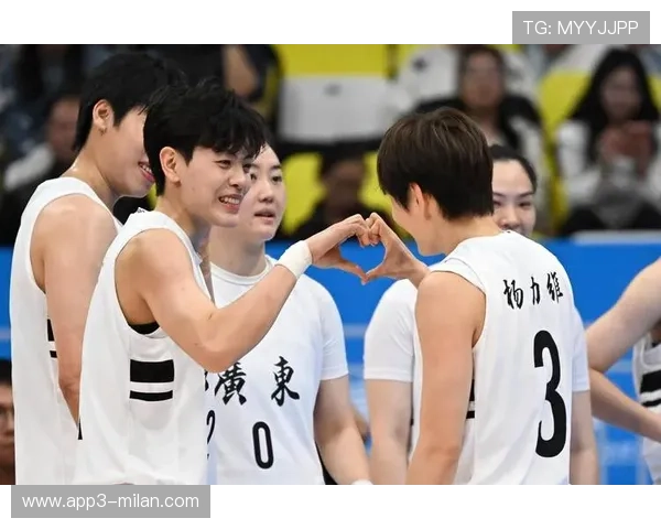 _运动员感言：逆境中的手心汗水与坚持_，运动员心疼