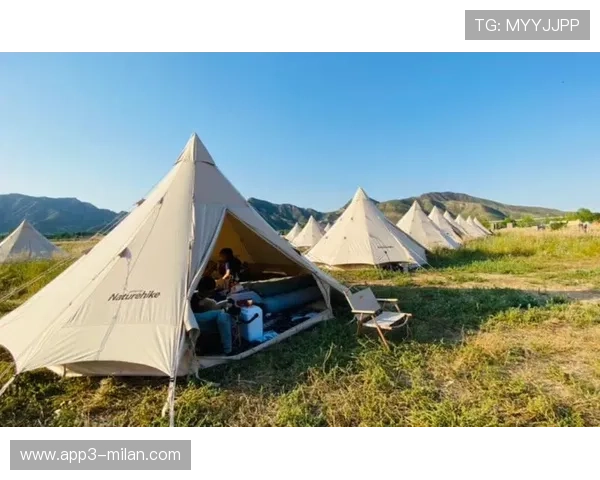 世界露营徒步穿越赛，探索未知的荒野奇景，自驾穿越露营